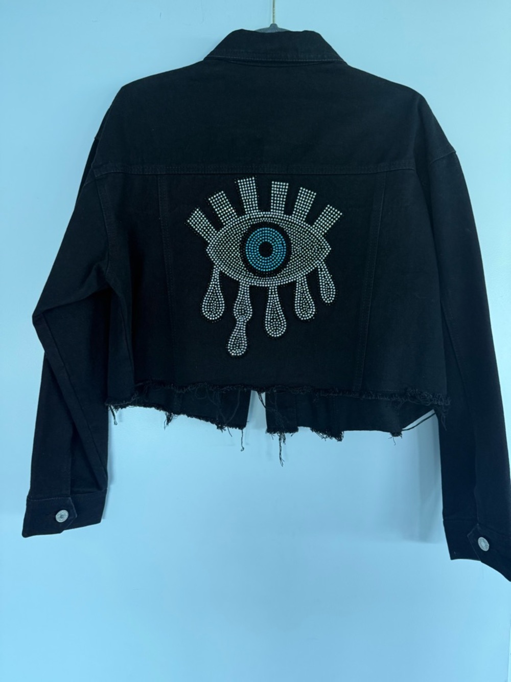 SHEIN Black Cropped Distressed Denim Jacket